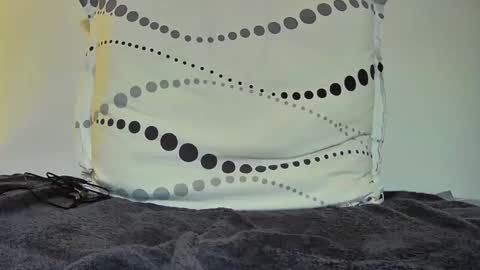 Snapshot of boy3911 chatting on 12-16-24, 06:27 boy3911 online show from 12-16-24, 06:27