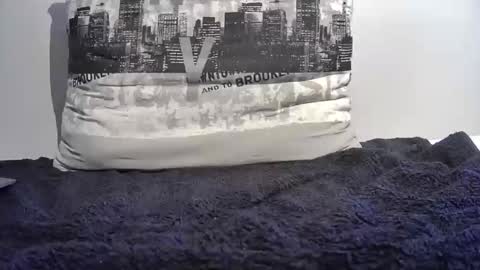 Snapshot of boy3911 chatting on 09-25-25, 04:43 boy3911 online show from 09-25-25, 04:43