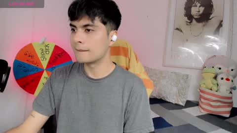 Aaron online show from 01-03-25, 12:33