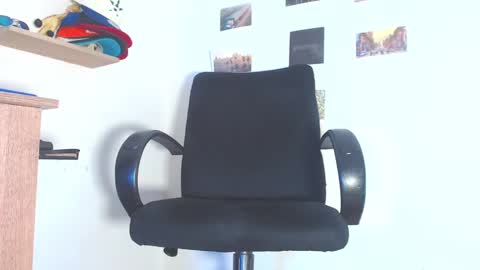 boy_master5 online show from 02-06-25, 11:21