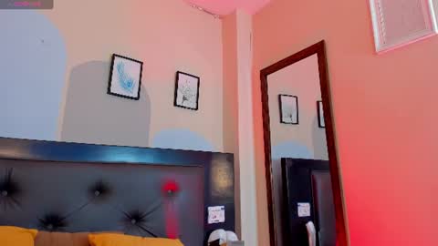 Snapshot of boy_mathew chatting on 07-09-26, 11:03 Mathew online show from 07-09-26, 11:03