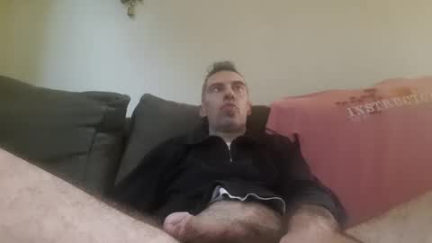 Snapshot of boybcn19 chatting on 12-02-24, 05:59 Your slavesexx19 online show from 12-02-24, 05:59