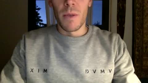 Snapshot of boybcn94 chatting on 11-27-25, 04:53 boybcn94 online show from 11-27-25, 04:53