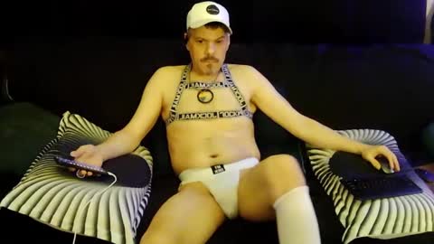 Slutty Stud online show from 10-20-25, 06:47