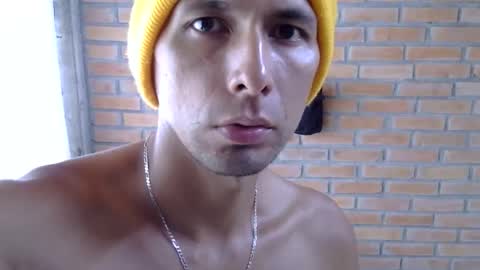 Boy online show from 10-13-25, 03:01