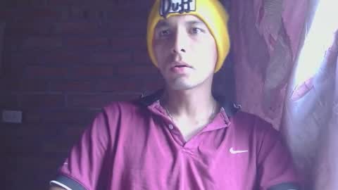 Snapshot of boycumlatino21 chatting on 02-22-26, 03:10 Boy online show from 02-22-26, 03:10