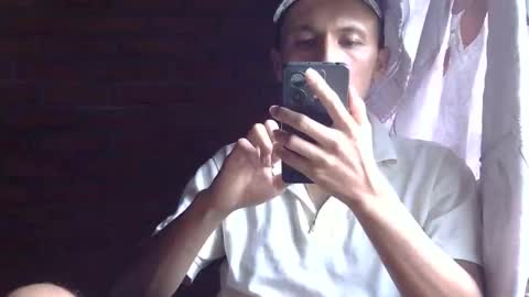 Snapshot of boycumlatino21 chatting on 06-07-26, 08:45 Boy online show from 06-07-26, 08:45