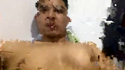 Snapshot of boyfit2023 chatting on 03-05-26, 04:36 boyfit2023 online show from 03-05-26, 04:36