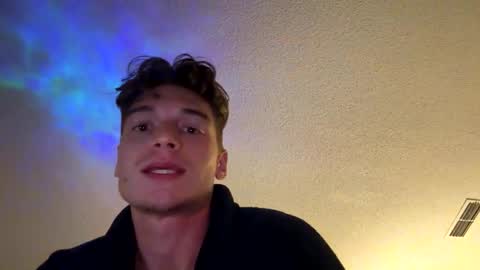 Snapshot of boynekstdoorr chatting on 10-04-25, 10:24 boynekstdoorr online show from 10-04-25, 10:24