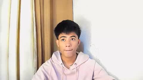 Snapshot of boynextdoor4ux chatting on 06-09-26, 08:09 HI IM JAMES DONT FORGET GIVE ME THUMBS UP AND JOIN TO MY FANCLUB online show from 06-09-26, 08:09