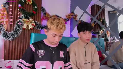 Snapshot of boys_2_play chatting on 12-17-25, 01:39 Axel Chris online show from 12-17-25, 01:39