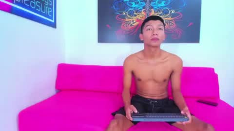 Snapshot of boys_twink69 chatting on 06-14-26, 06:54 boys_twink69 online show from 06-14-26, 06:54