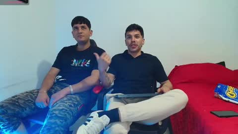 Snapshot of boyshots6331 chatting on 02-01-26, 01:15 boyshots6331 online show from 02-01-26, 01:15