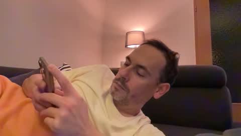 boytoyhh online show from 11-21-25, 08:18