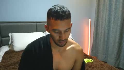 boyttomm online show from 06-01-26, 02:13