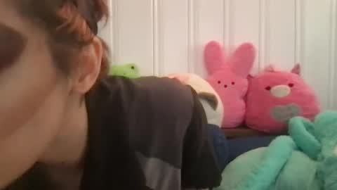 boywithbug online show from 02-06-25, 07:40