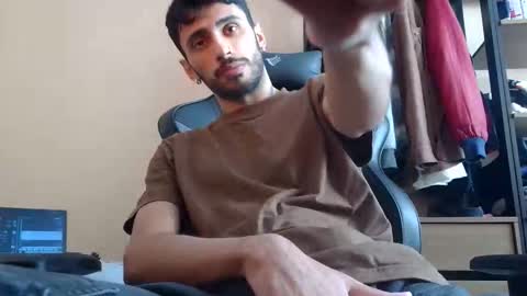 boyzinm2 online show from 04-27-26, 01:42