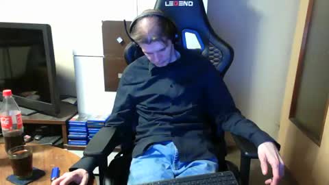 bponie1 online show from 02-15-25, 02:04