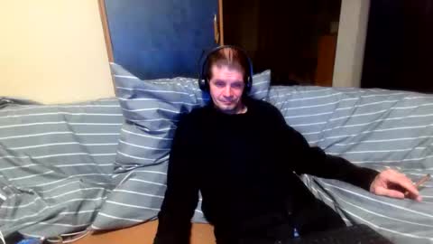 bponie1 online show from 09-15-25, 12:21