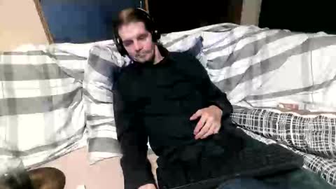 bponie1 online show from 10-04-25, 04:10