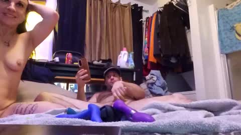 Snapshot of bpstamourconstruction1 chatting on 11-30-25, 11:03 bpstamourconstruction1 online show from 11-30-25, 11:03