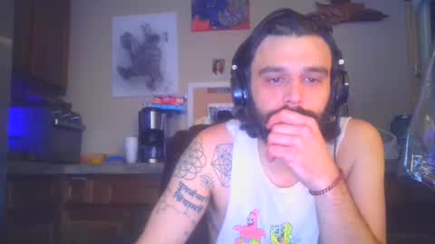 Snapshot of brad1115 chatting on 12-04-24, 07:28 Bradley online show from 12-04-24, 07:28