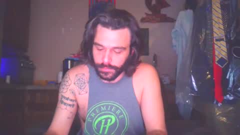 Snapshot of brad1115 chatting on 12-25-24, 04:33 Bradley online show from 12-25-24, 04:33