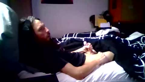 Snapshot of brad1989musiclife chatting on 05-09-26, 01:38 GuitarBrad1989 online show from 05-09-26, 01:38