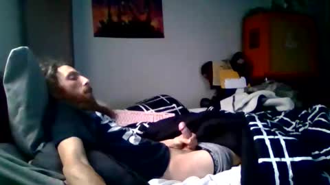 Snapshot of brad1989musiclife chatting on 05-17-26, 01:07 GuitarBrad1989 online show from 05-17-26, 01:07
