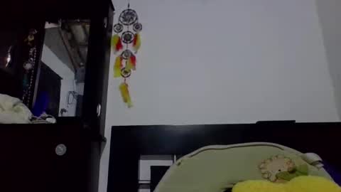 brad_and_emma293215 online show from 04-07-26, 09:04