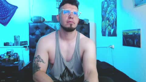 brad hot boy online show from 04-07-26, 03:45