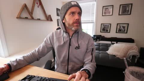Snapshot of bradbronton chatting on 05-03-26, 05:08 BradBronton online show from 05-03-26, 05:08