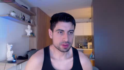 Snapshot of bradley_muscle chatting on 09-29-25, 06:57 Bradley online show from 09-29-25, 06:57