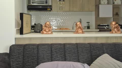 bradleymartin7 online show from 01-18-25, 04:48