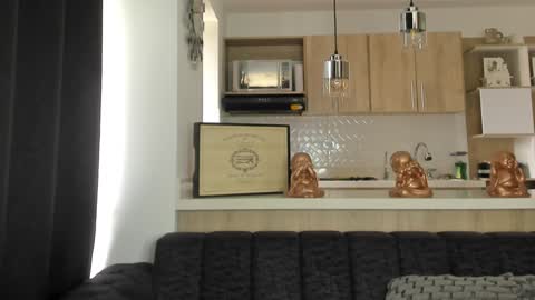 bradleymartin7 online show from 02-01-25, 05:47