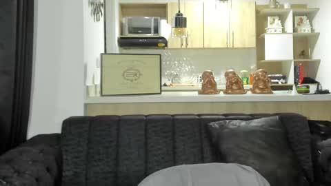 bradleymartin7 online show from 02-28-25, 11:23