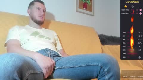 Snapshot of bradryder__ chatting on 12-06-24, 09:54 Call me Alex online show from 12-06-24, 09:54