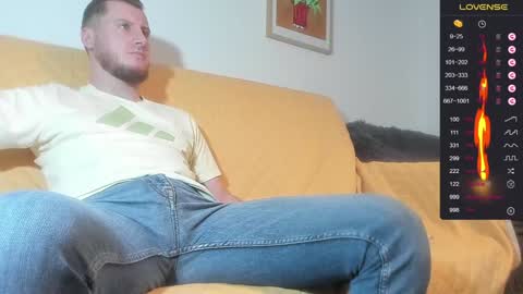 Snapshot of bradryder__ chatting on 12-06-24, 01:00 Call me Alex online show from 12-06-24, 01:00