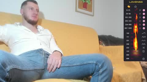 Snapshot of bradryder__ chatting on 12-14-24, 11:07 Call me Alex online show from 12-14-24, 11:07