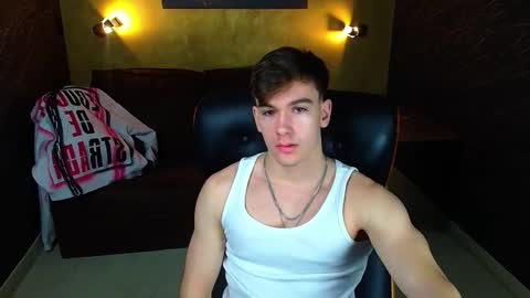 Snapshot of bradyflint chatting on 01-06-26, 05:11 BradyFlint online show from 01-06-26, 05:11