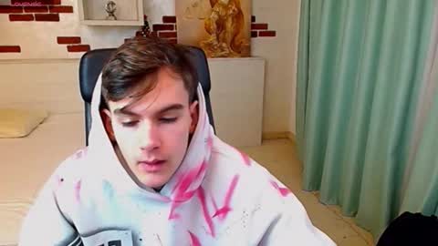 Snapshot of bradyflint chatting on 02-01-26, 05:17 BradyFlint online show from 02-01-26, 05:17