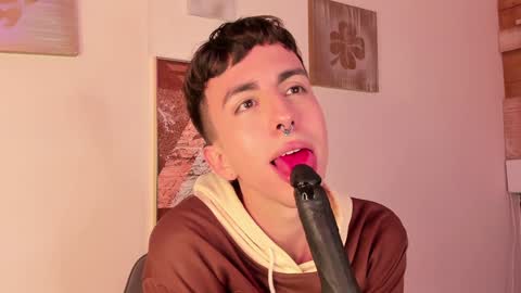 Snapshot of brahmbelial__ chatting on 01-22-25, 05:26 Brahm online show from 01-22-25, 05:26