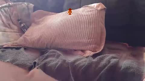 Snapshot of bramro409 chatting on 11-30-25, 05:28 bramro409 online show from 11-30-25, 05:28