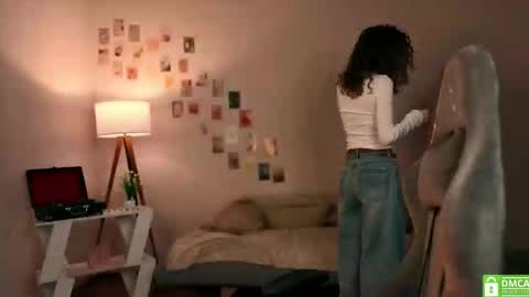 Lilly online show from 10-10-25, 11:53