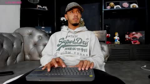 Snapshot of brand_collins chatting on 01-13-26, 08:25 Brand online show from 01-13-26, 08:25