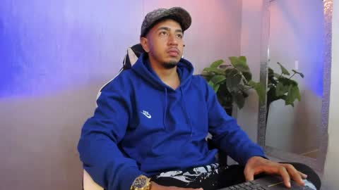 Brand  online show from 03-18-26, 12:52