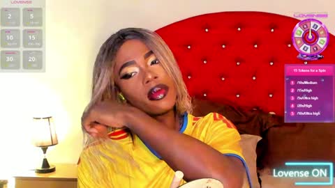 Snapshot of brandi_ross_ chatting on 06-11-26, 07:23 Brandy online show from 06-11-26, 07:23