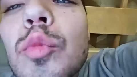 Snapshot of brandon_white_3 chatting on 12-05-25, 12:47 Brandon online show from 12-05-25, 12:47