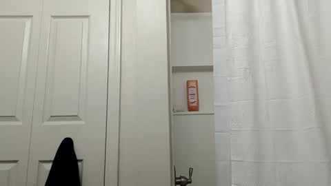 Snapshot of brandonchampagne7 chatting on 11-30-25, 10:25 brandonchampagne7 online show from 11-30-25, 10:25