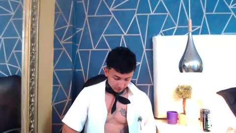 Snapshot of brandoncolee chatting on 01-23-25, 03:22 BrandonCole online show from 01-23-25, 03:22